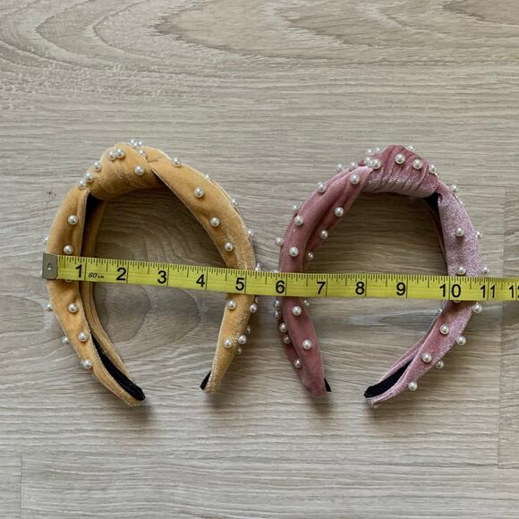 Velvet faux pearl head bands - Picture 3 of 4